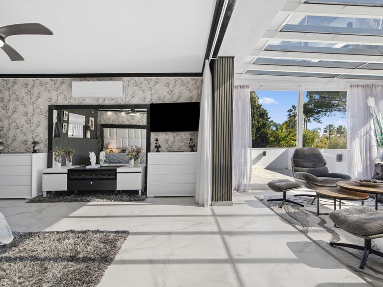 Villa for Sale in Estepona, Malaga 45