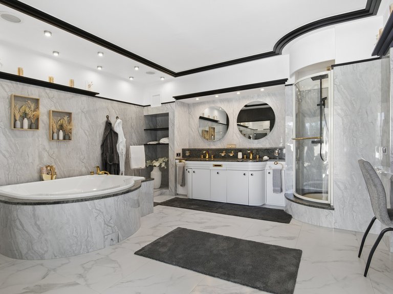 Villa for Sale in Estepona, Malaga 52