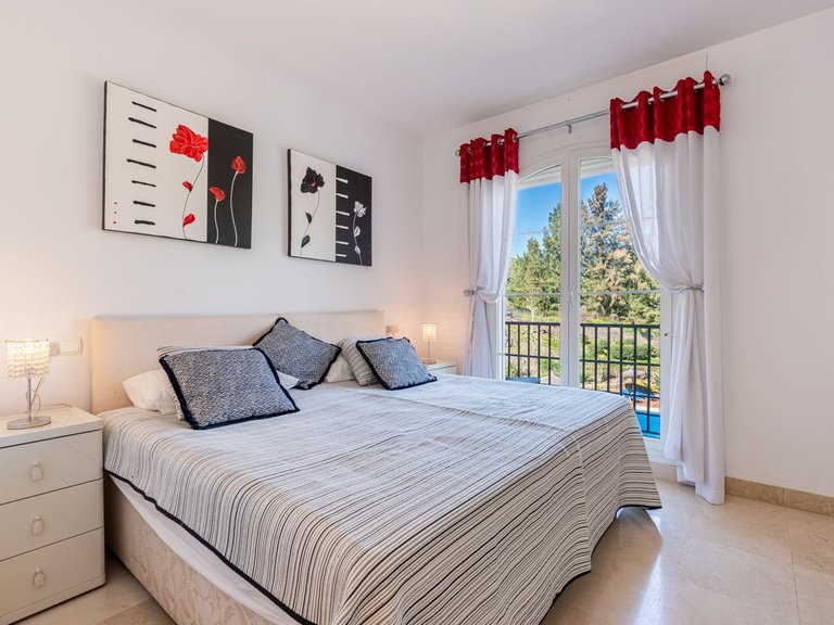 Apartment for Sale in Los Arqueros, Malaga 11