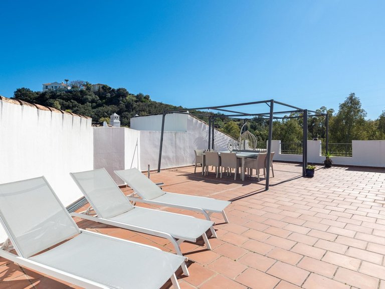 Apartment for Sale in Los Arqueros, Malaga 3