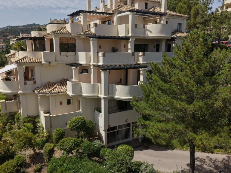 Apartment for Sale in Costa del Sol Benahavís, Malaga 3