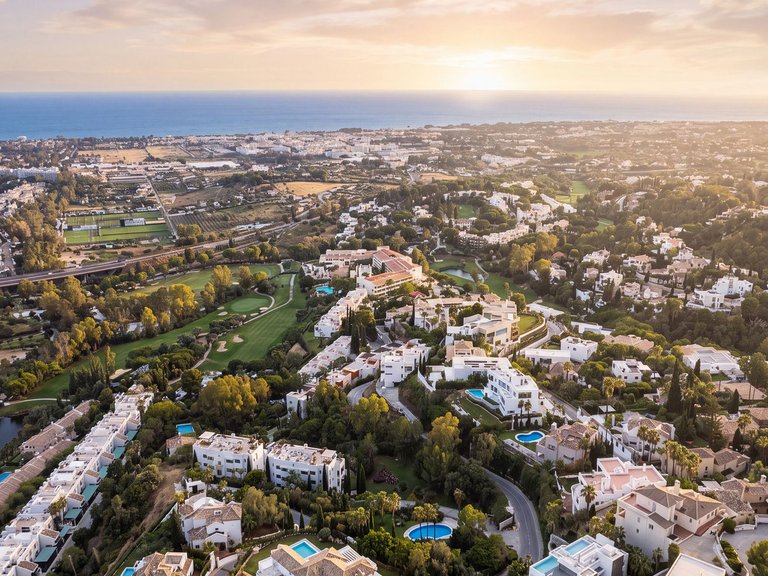Apartment for Sale in Costa del Sol Benahavís, Malaga 30