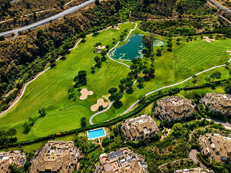 Apartment for Sale in Costa del Sol Benahavís, Malaga 4