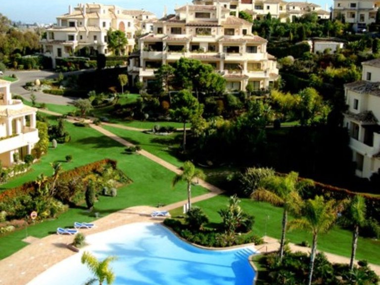 Apartment for Sale in Benahavís, Malaga 11