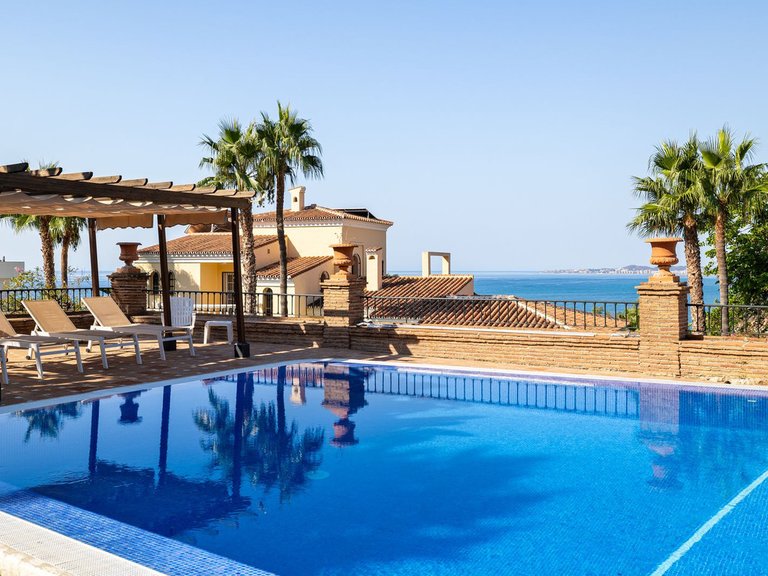 Villa for Sale in Benalmadena, Malaga 15