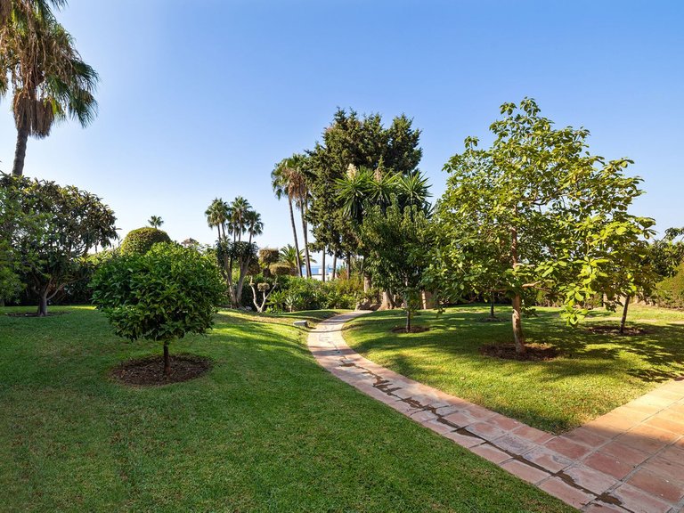 Villa for Sale in Benalmadena, Malaga 17