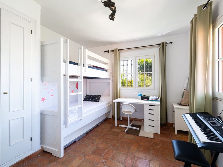Villa for Sale in Benalmadena, Malaga 30