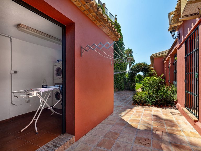 Villa for Sale in Benalmadena, Malaga 35