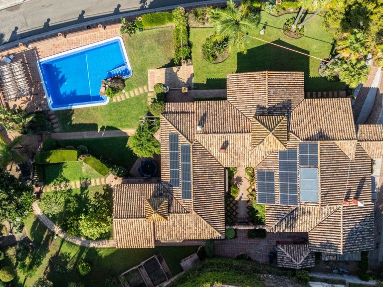 Villa for Sale in Benalmadena, Malaga 5