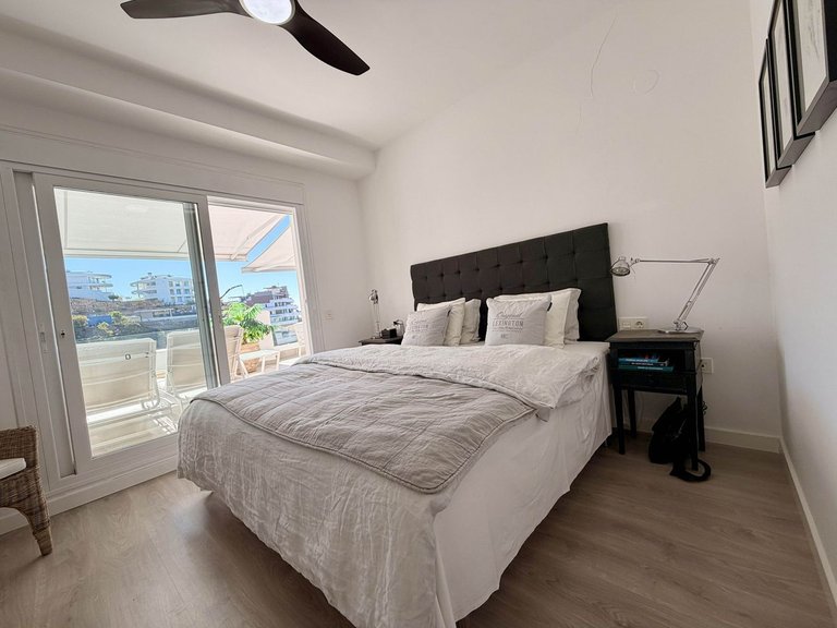 Apartment for Sale in Benahavís, Malaga 18