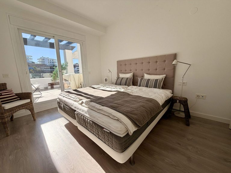 Apartment for Sale in Benahavís, Malaga 22