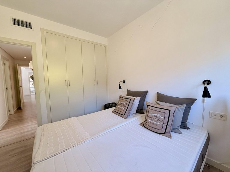 Apartment for Sale in Benahavís, Malaga 26
