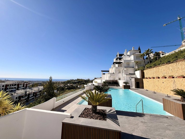 Apartment for Sale in Benahavís, Malaga 36