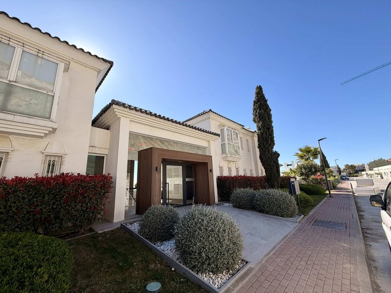 Apartment for Sale in Benahavís, Malaga 41