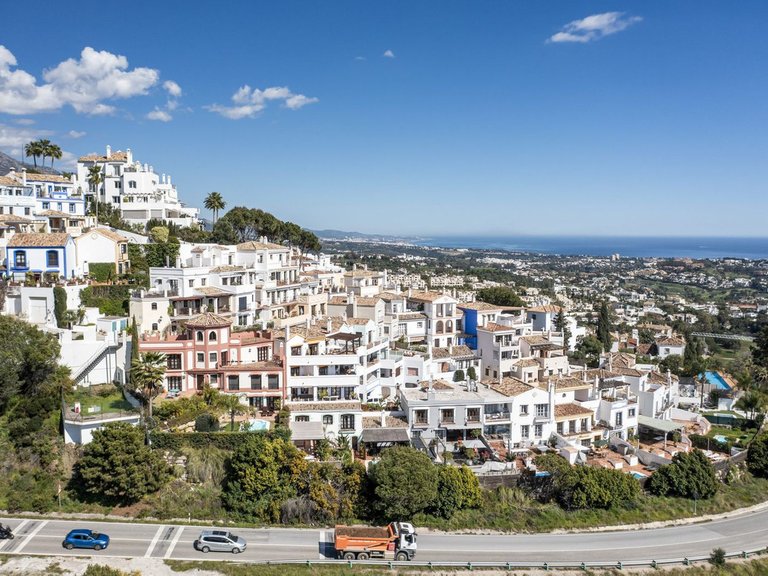 Town House for Sale in Benahavís, Malaga 1