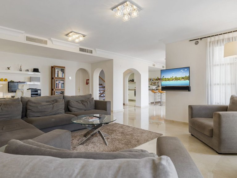 Town House for Sale in Benahavís, Malaga 7