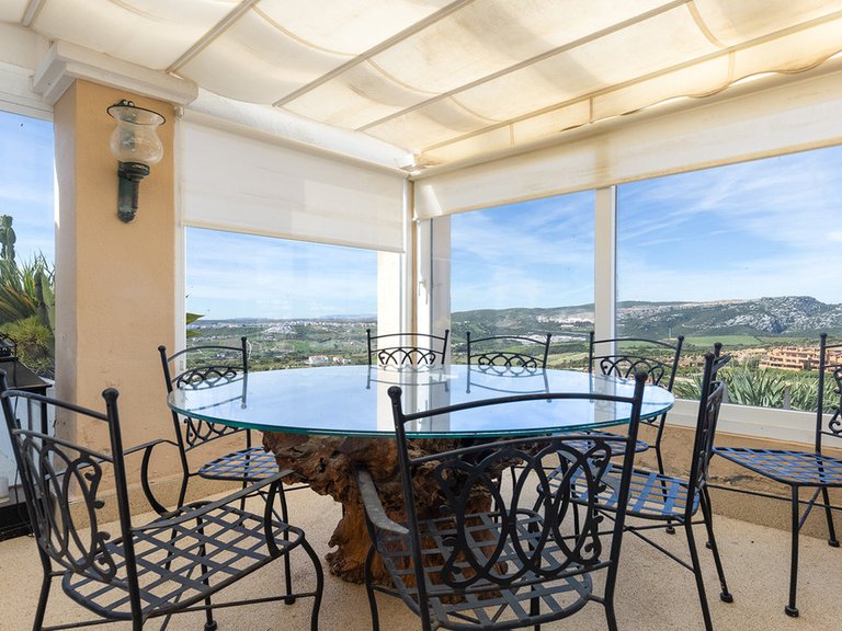 Apartment for Sale in Doña Julia, Malaga 3