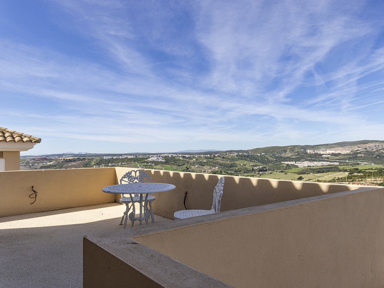 Apartment for Sale in Doña Julia, Malaga 32