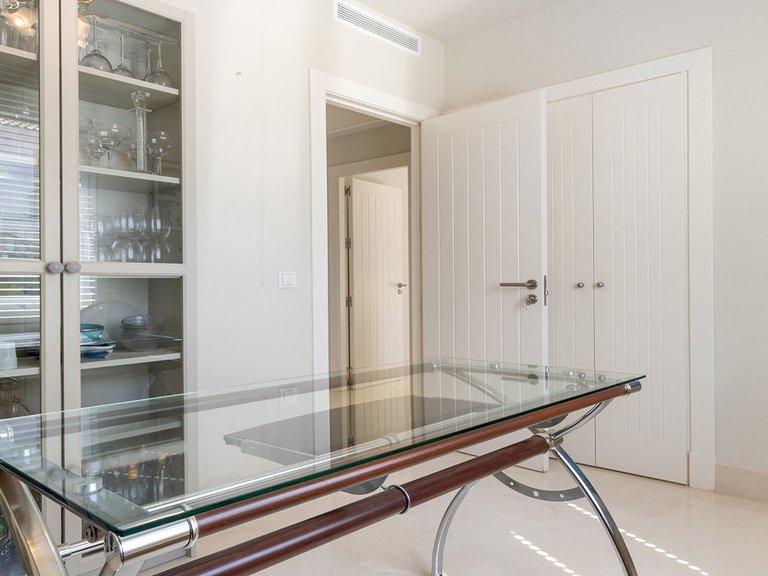 Apartment for Sale in Doña Julia, Malaga 34