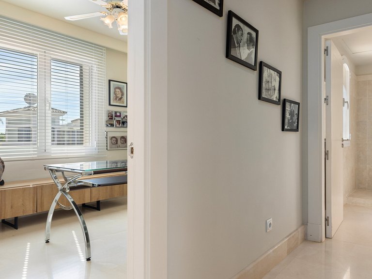 Apartment for Sale in Doña Julia, Malaga 36