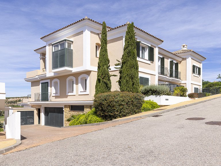 Apartment for Sale in Doña Julia, Malaga 42