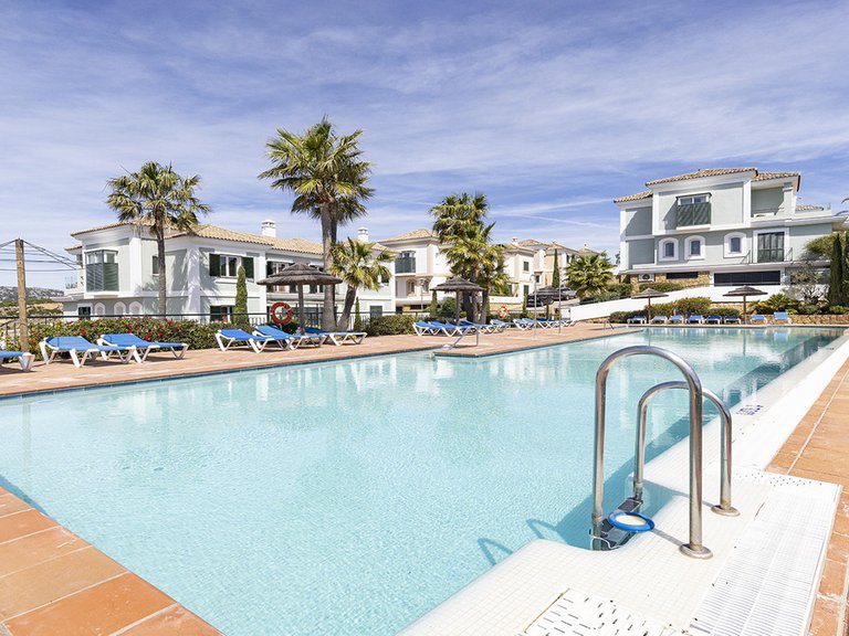 Apartment for Sale in Doña Julia, Malaga 7