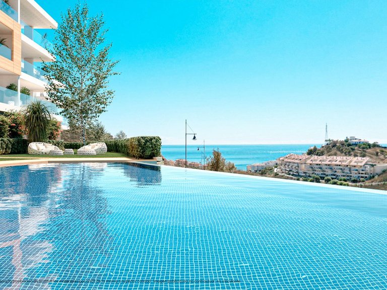 Apartment for Sale in Benalmadena, Malaga 2