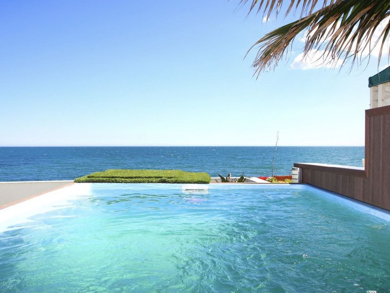 Apartment for Sale in Estepona, Malaga 1