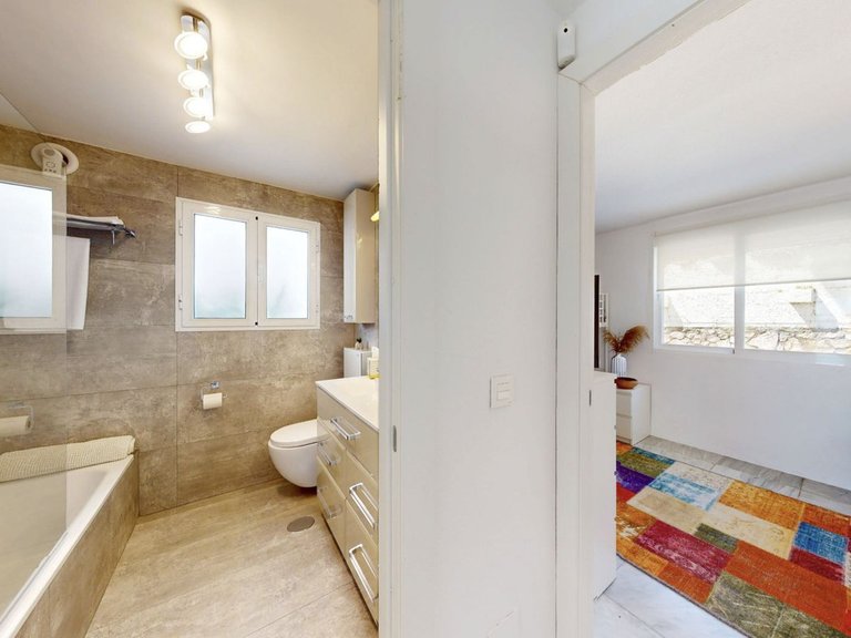 Apartment for Sale in Estepona, Malaga 22