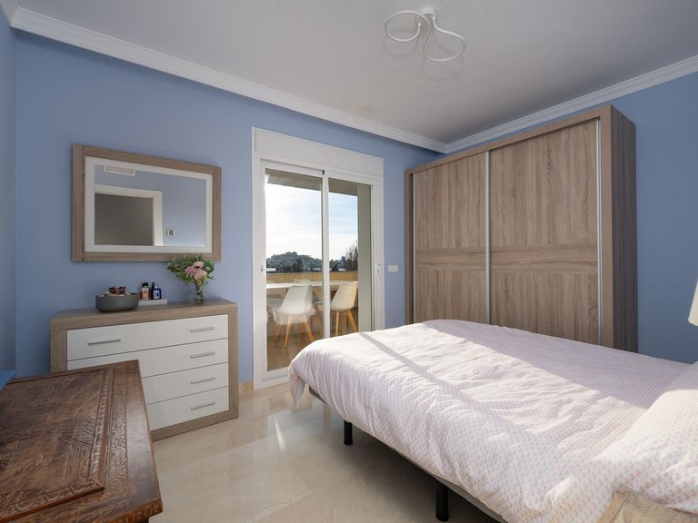 Apartment for Sale in Benahavís, Malaga 15