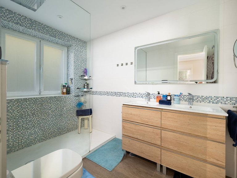 Apartment for Sale in Benahavís, Malaga 19