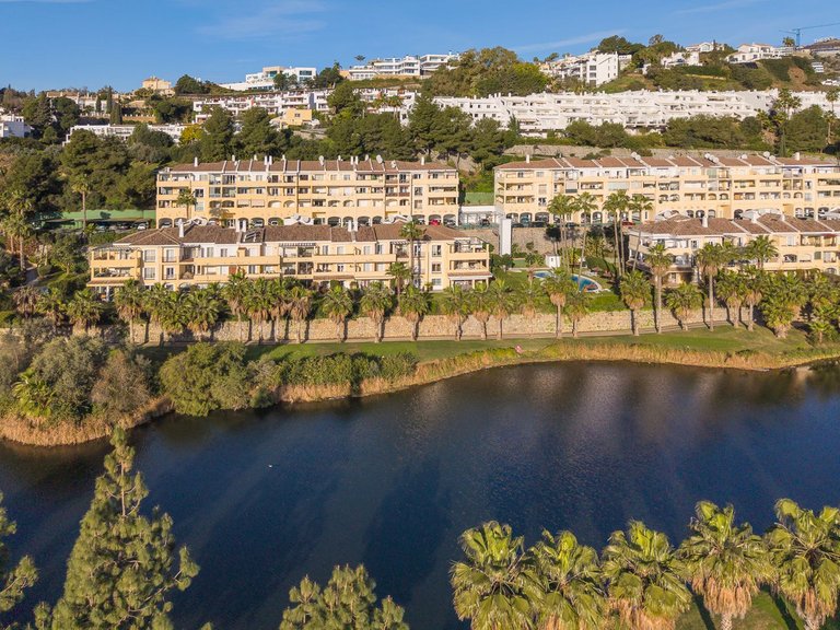 Apartment for Sale in Benahavís, Malaga 22