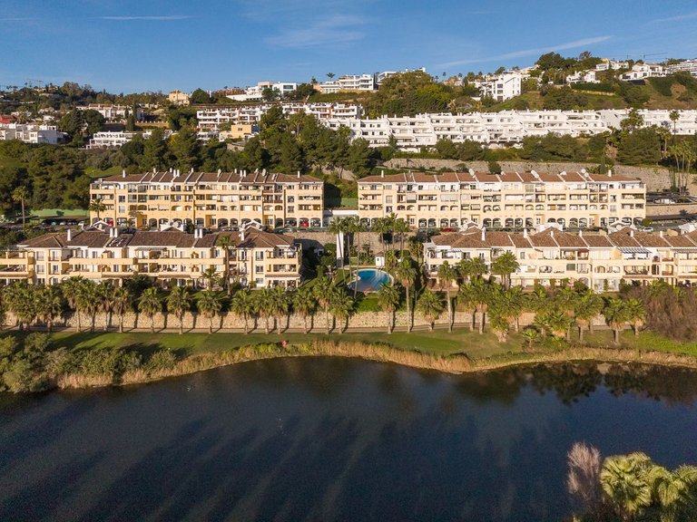 Apartment for Sale in Benahavís, Malaga 24