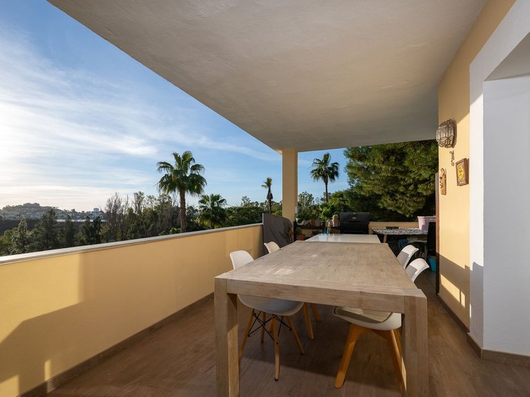 Apartment for Sale in Benahavís, Malaga 8