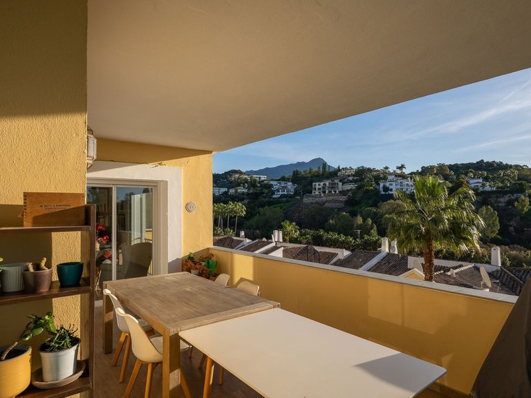 Apartment for Sale in Benahavís, Malaga 9