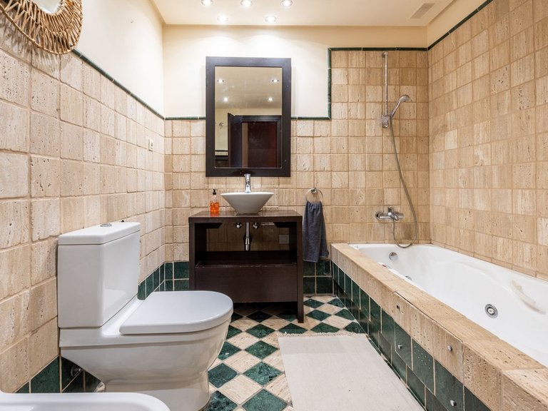 Villa for Sale in Benahavís, Malaga 17