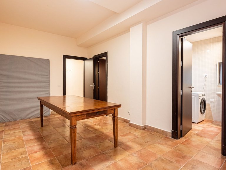 Villa for Sale in Benahavís, Malaga 29