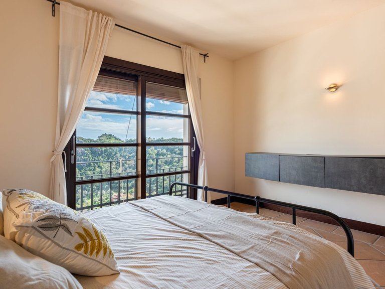 Villa for Sale in Benahavís, Malaga 6