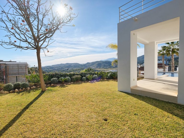 Villa for Sale in Costa del Sol Benahavís, Malaga 27