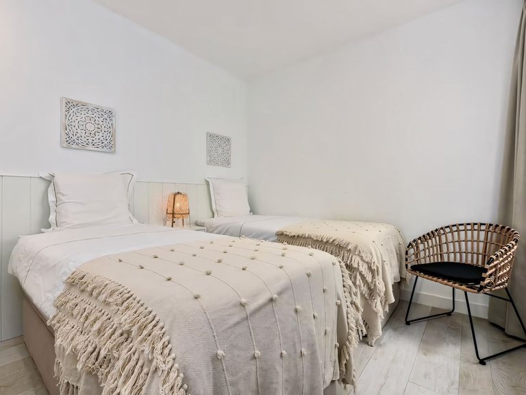 Apartment for Sale in Casares, Malaga 16