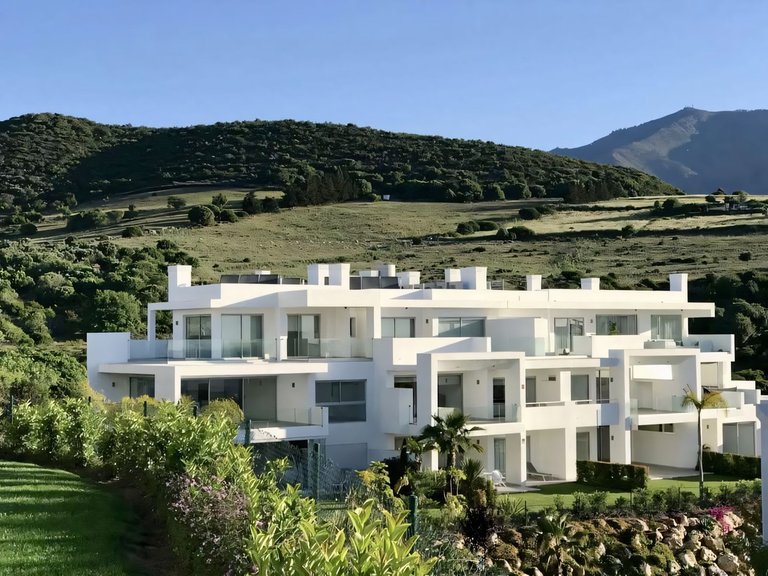 Apartment for Sale in Casares, Malaga 2