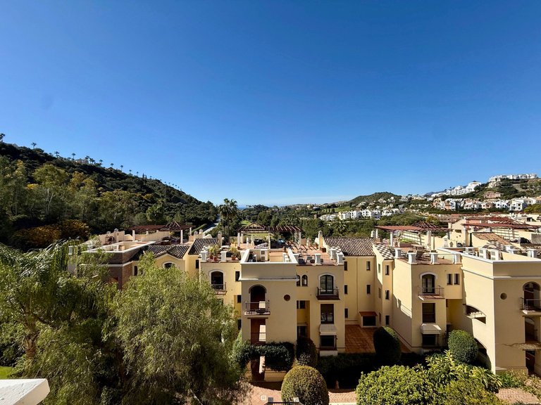 Apartment for Sale in Los Arqueros, Malaga 15