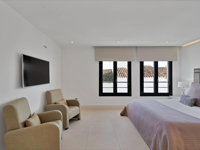 Apartment for Sale in Marbella, Malaga 10