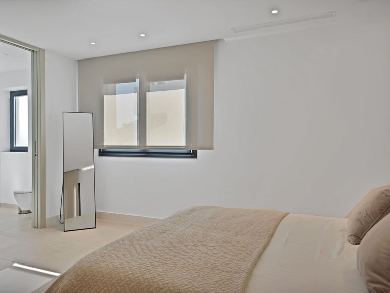 Apartment for Sale in Marbella, Malaga 16