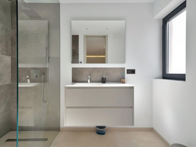 Apartment for Sale in Marbella, Malaga 17