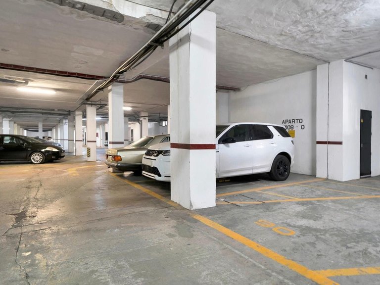 Apartment for Sale in Marbella, Malaga 20