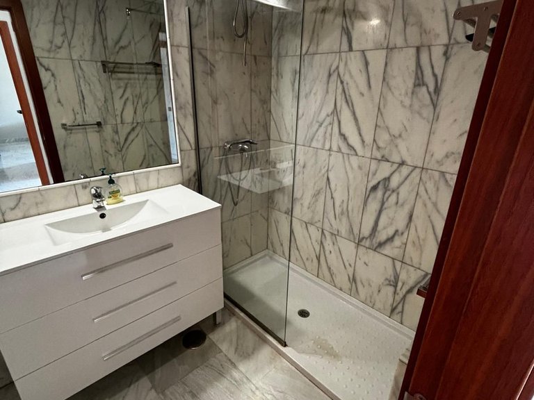 Apartment for Sale in Benahavís, Malaga 9