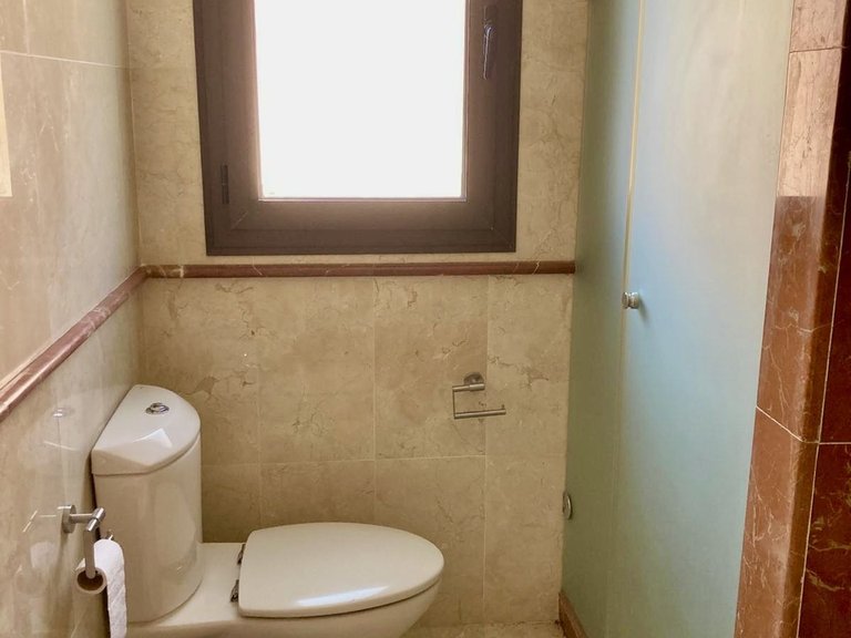 Apartment for Sale in Hacienda Del Sol, Malaga 17