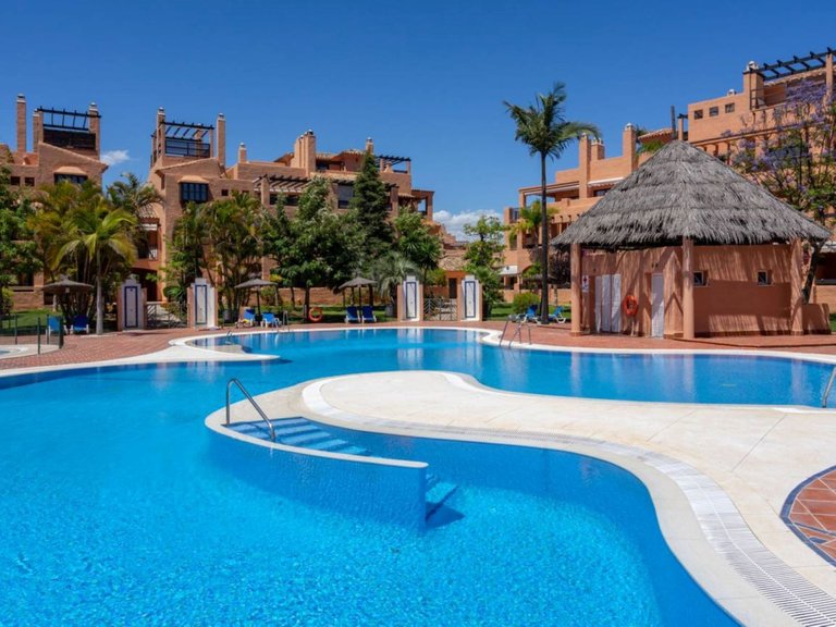 Apartment for Sale in Hacienda Del Sol, Malaga 22