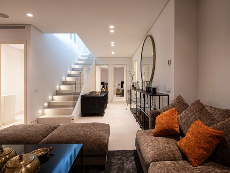 Villa for Sale in The Golden Mile, Malaga 21